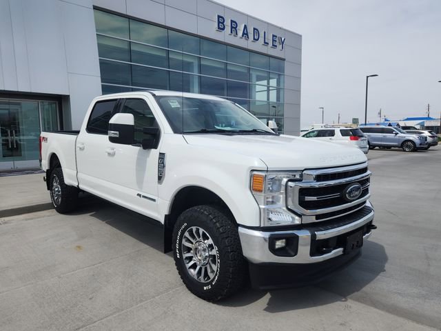 Used 2021 Ford F250 Lariat w/ Lariat Value Package image 3