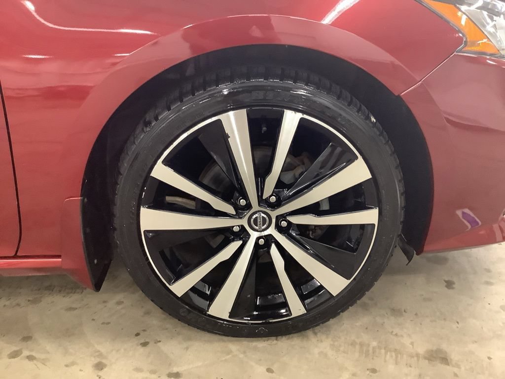 Used 2019 Nissan Altima 2.5 SR w/ SR Premium Package AWD/4WD image 22