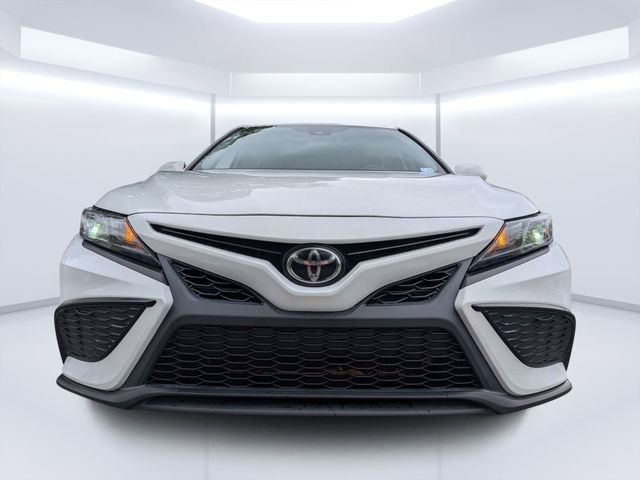 Used 2021 Toyota Camry SE FWD image 8