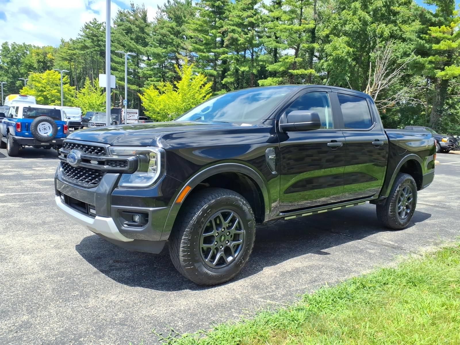 Used 2024 Ford Ranger XLT w/ Equipment Group 301A High AWD/4WD image 5