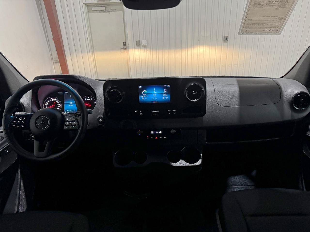 Used 2024 Mercedes-Benz Sprinter 2500 image 13