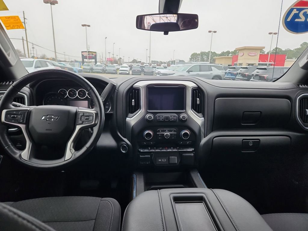 Certified 2021 Chevrolet Silverado 1500 LT Trail Boss w/ Convenience Package II image 11