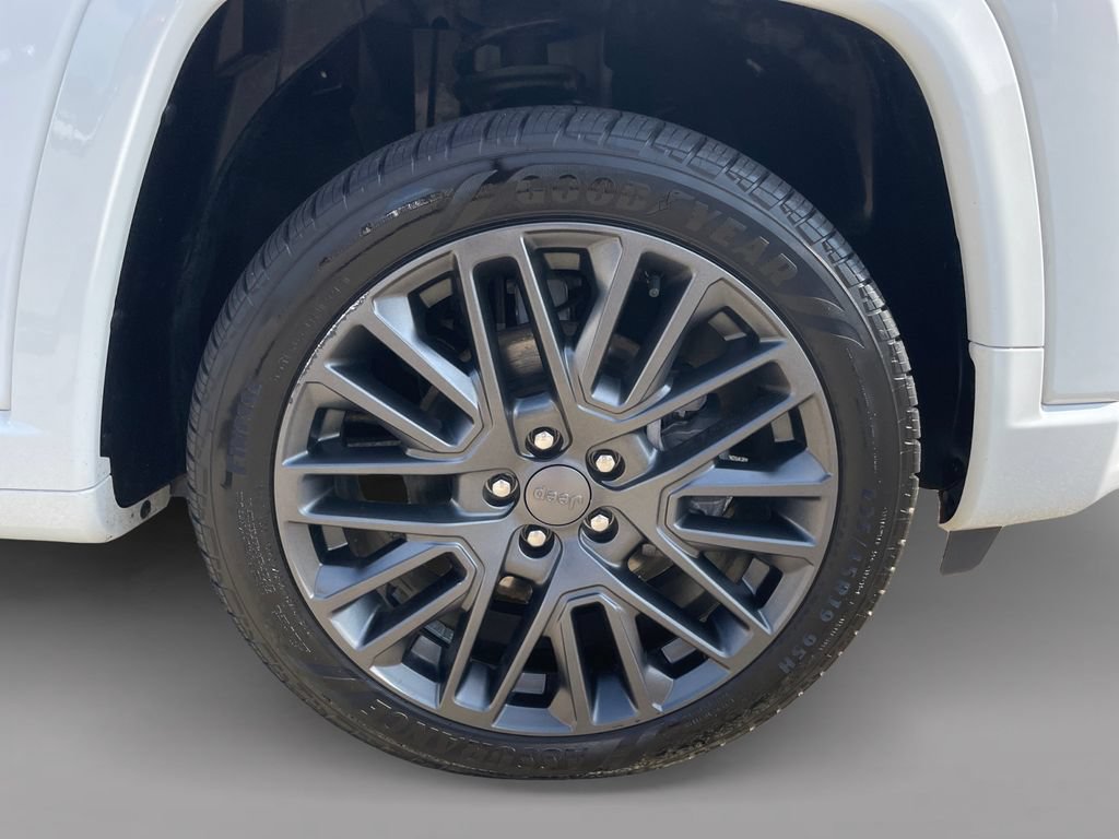 Used 2022 Jeep Compass High Altitude AWD/4WD image 9