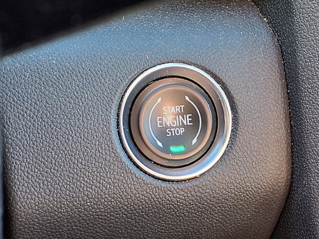 Used 2026 GMC Acadia AT4 w/ Luxury Package AWD/4WD image 26