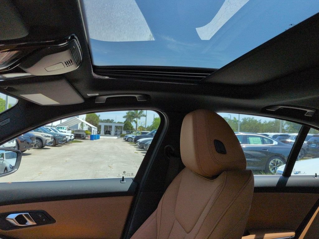New 2026 BMW 330i xDrive Sedan w/ Premium Package AWD/4WD image 19