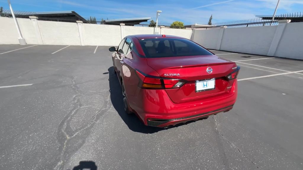 Used 2020 Nissan Altima 2.0 Platinum image 7