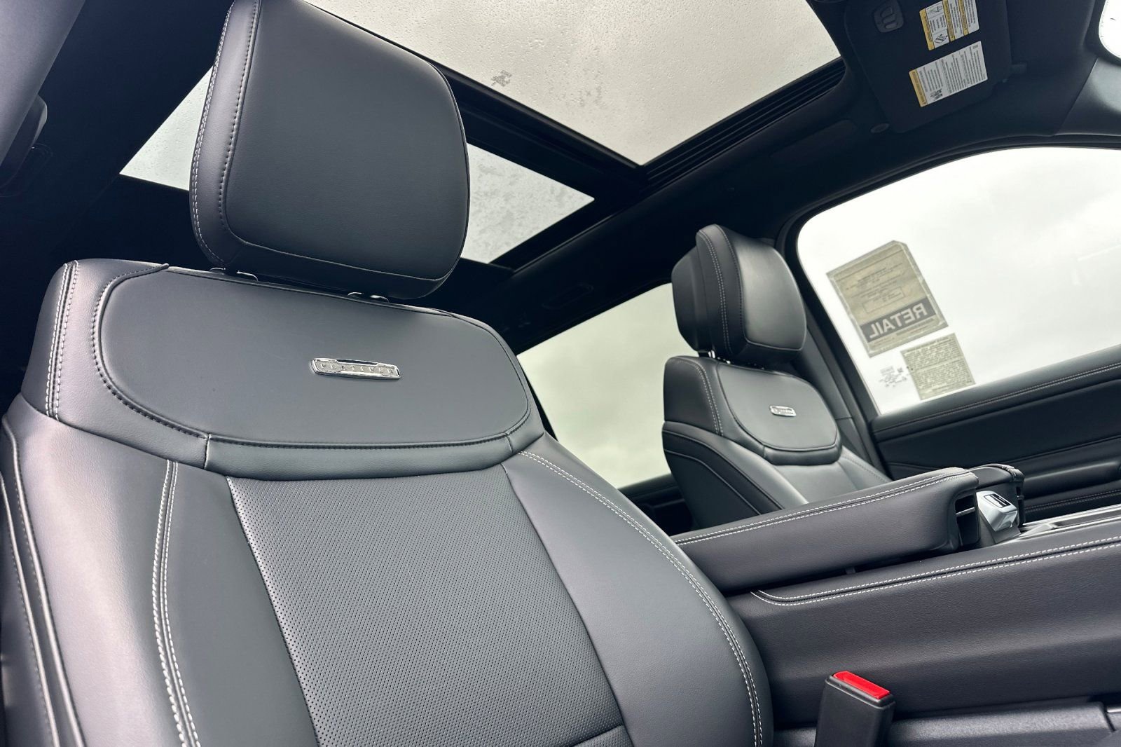 New 2026 Ford Expedition Max Platinum w/ Stealth Performance Package AWD/4WD image 17