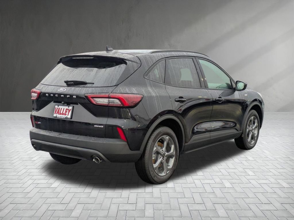 New 2026 Ford Escape ST-Line w/ Cold Weather Package AWD/4WD image 8