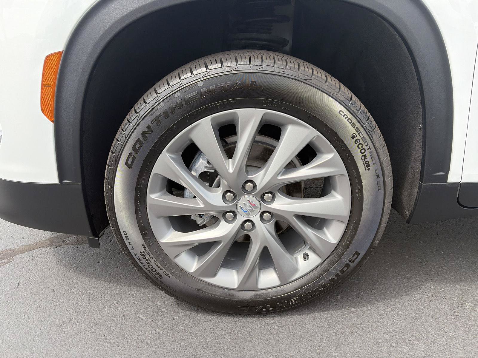 Certified 2025 Buick Enclave Preferred FWD image 12