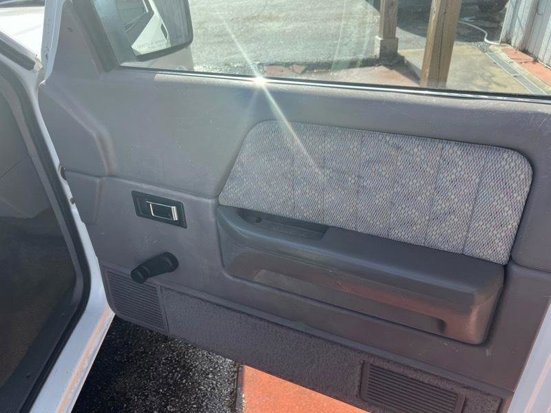 Used 1996 Dodge Dakota Sport image 6