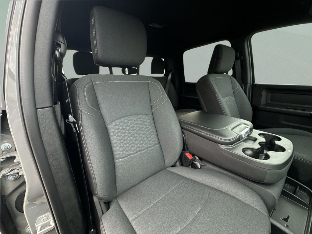 New 2027 RAM 2500 Warlock AWD/4WD image 40