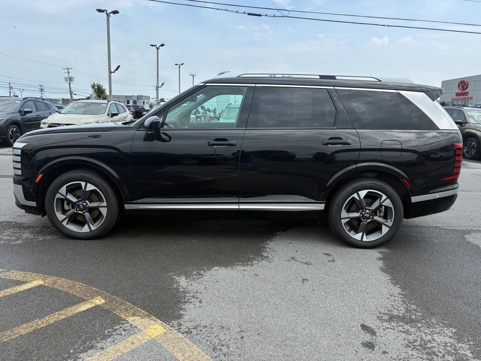 Used 2026 Hyundai Palisade Limited AWD/4WD image 4