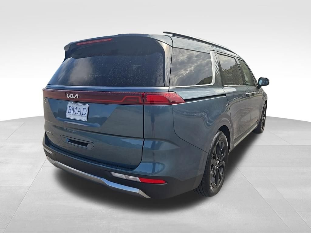 Used 2024 Kia Carnival SX Prestige image 13