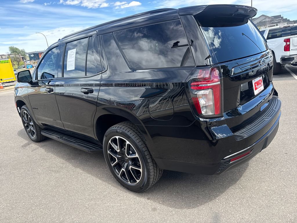 Used 2024 Chevrolet Tahoe RST w/ Luxury Package AWD/4WD image 3