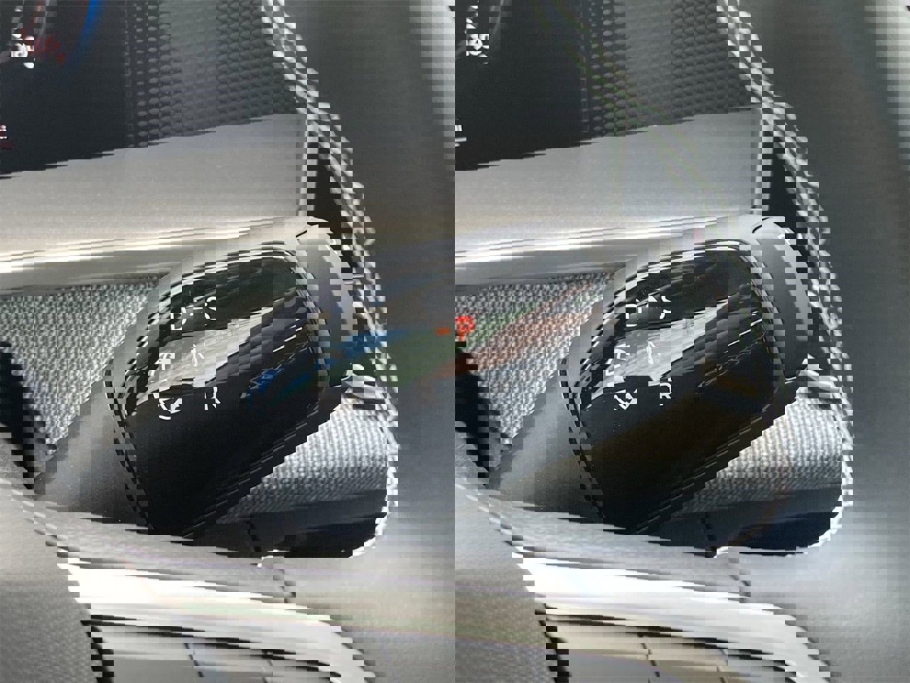 New 2025 Volkswagen Tiguan S image 26