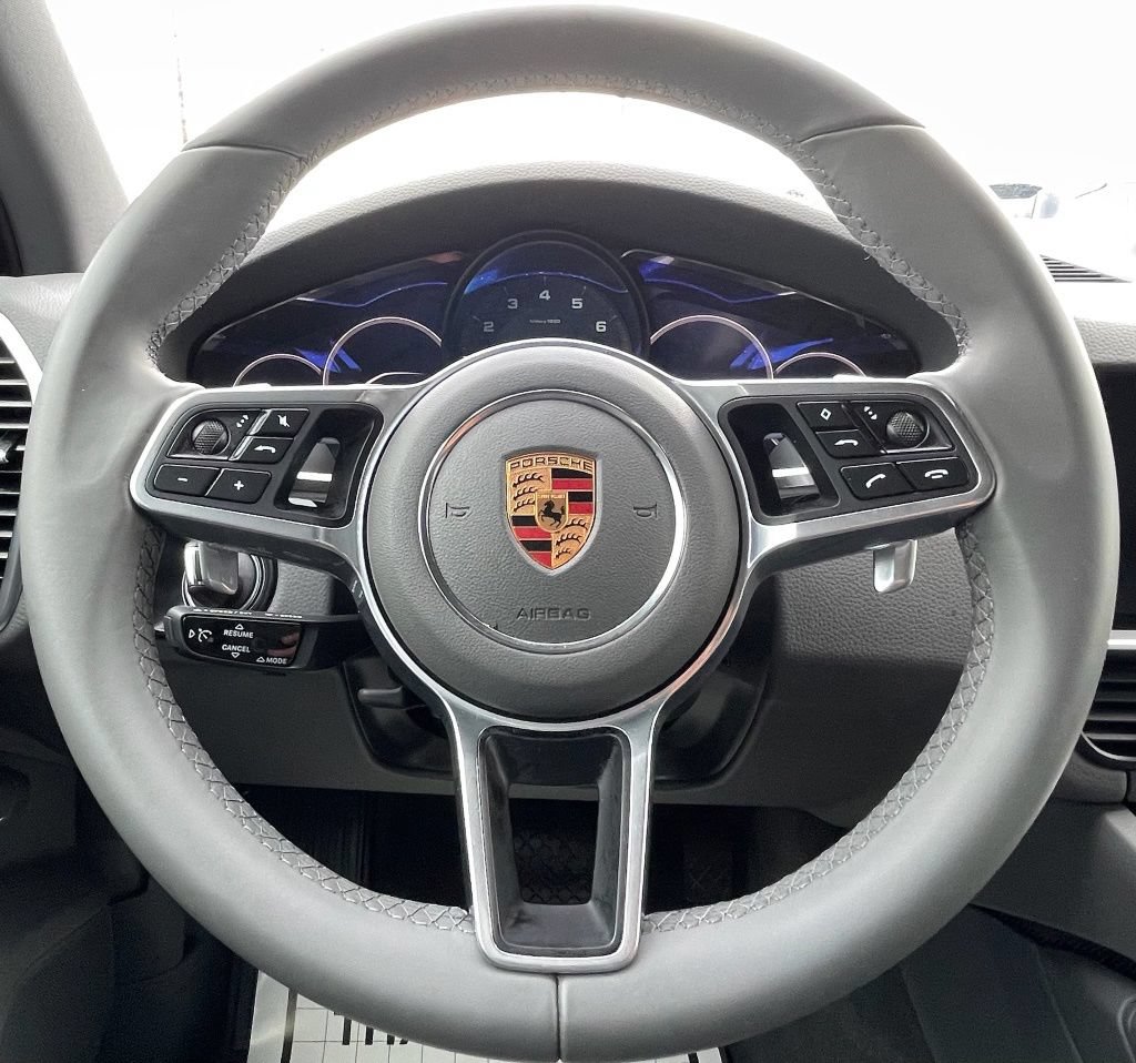 Used 2019 Porsche Cayenne AWD/4WD image 17