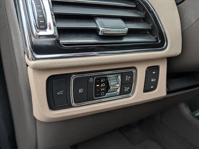 Used 2022 Lincoln Navigator Reserve image 38