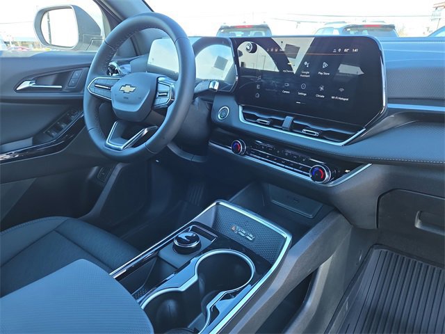 New 2026 Chevrolet Equinox LT w/ Convenience Package II image 18