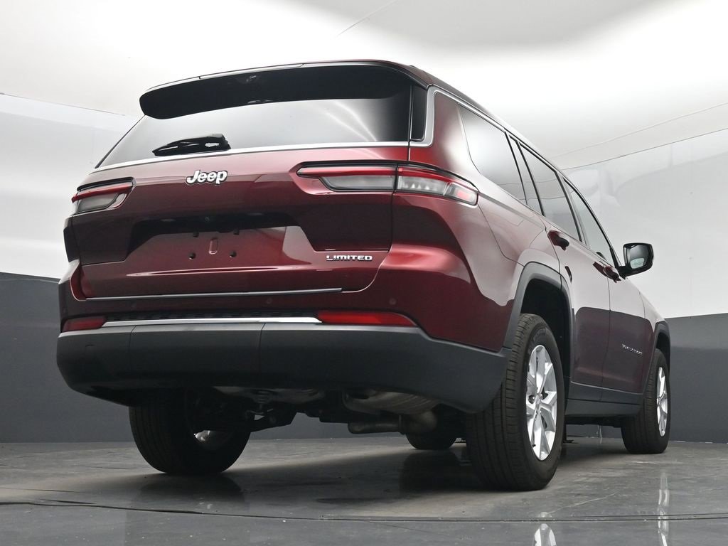 Used 2024 Jeep Grand Cherokee L Limited w/ Luxury Tech Group II image 47