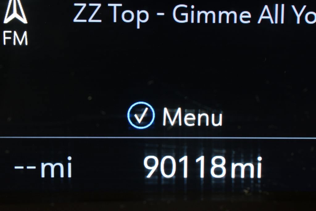 Used 2021 Buick Envision Avenir w/ Technology Package II FWD image 6
