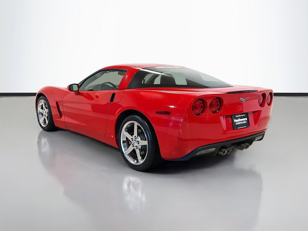 Used 2007 Chevrolet Corvette Coupe w/ Preferred Equipment Group RWD image 7
