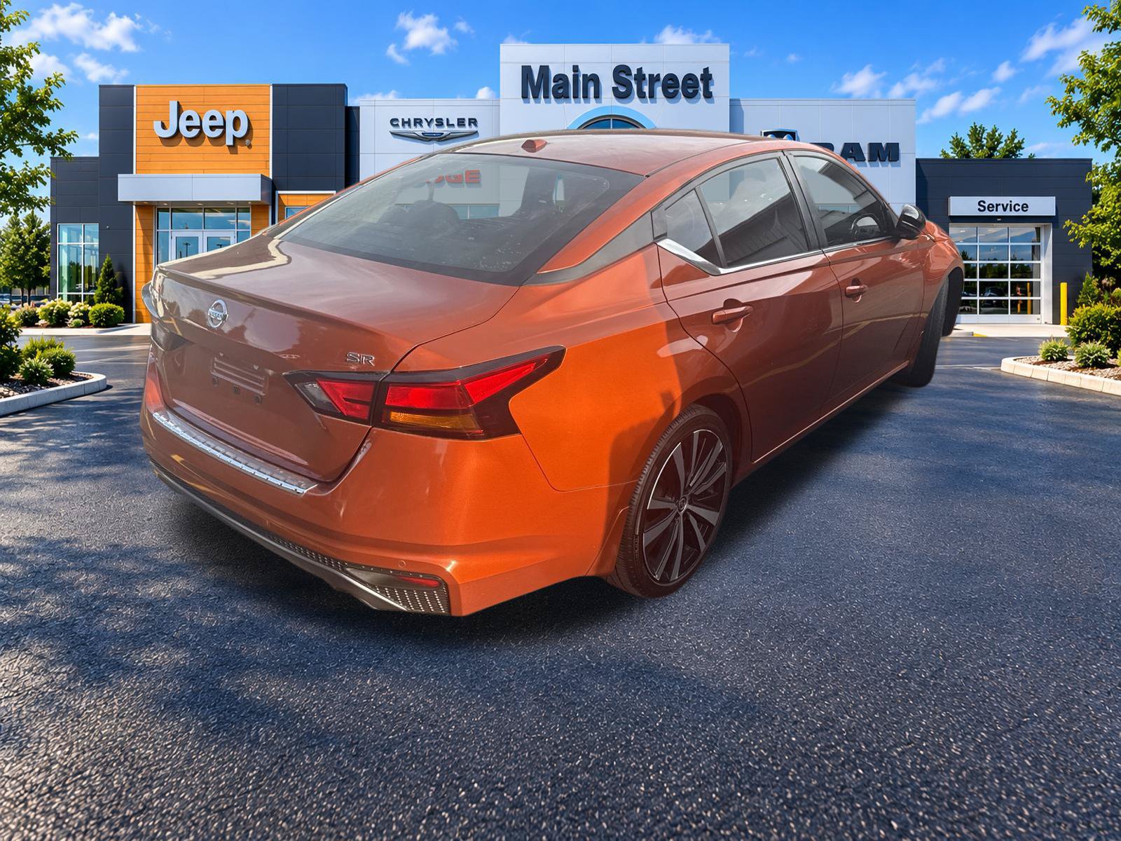 Used 2021 Nissan Altima 2.5 SR w/ SR Premium Package FWD image 8