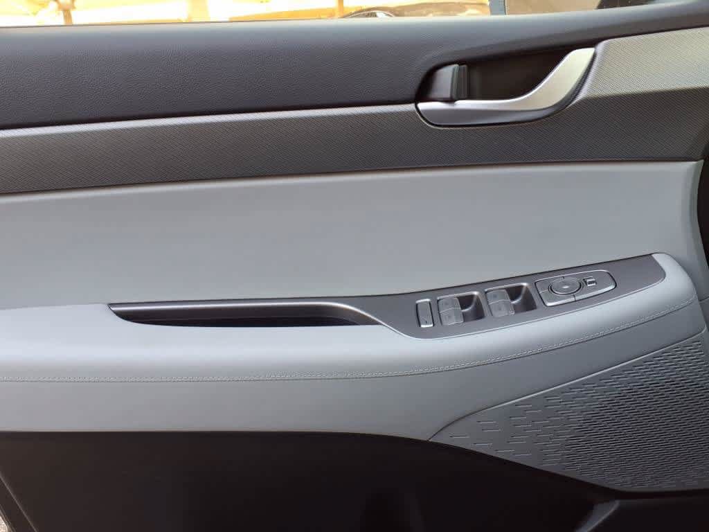 Certified 2025 Hyundai Palisade SEL FWD image 23