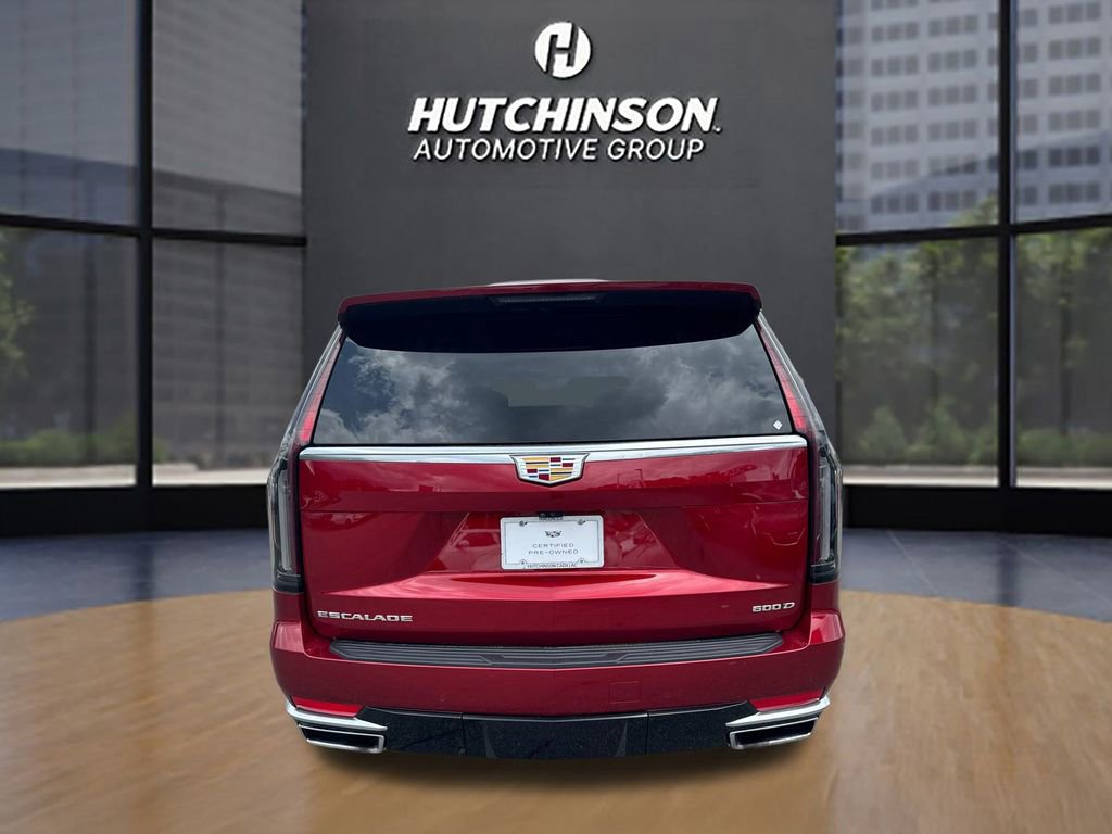 Used 2024 Cadillac Escalade ESV Premium Luxury image 4