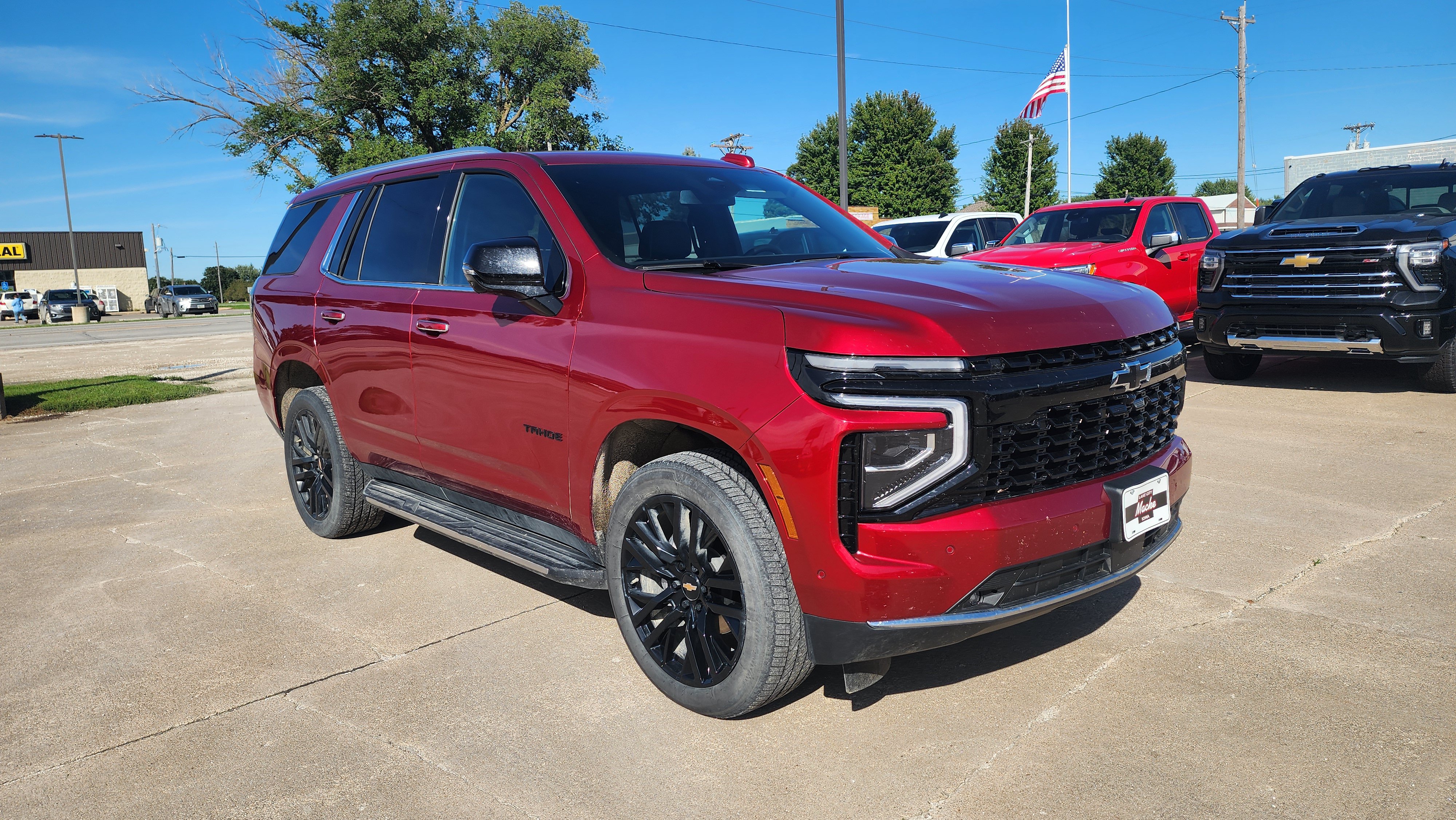 Certified 2026 Chevrolet Tahoe Premier AWD/4WD image 3