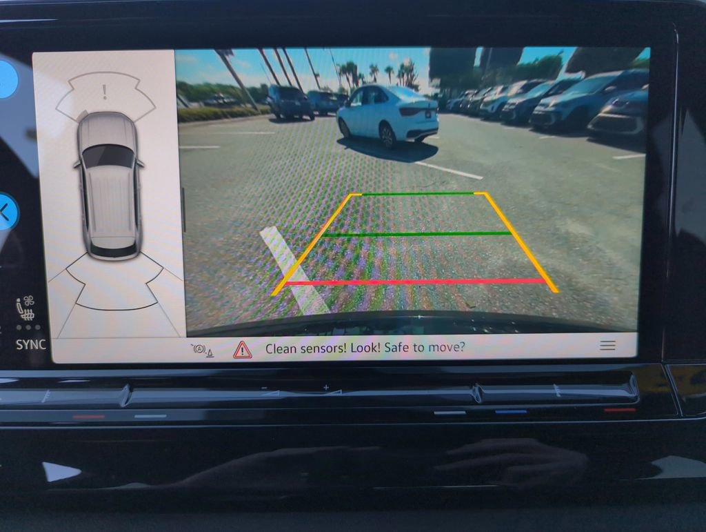 New 2025 Volkswagen Atlas Cross Sport SE image 37