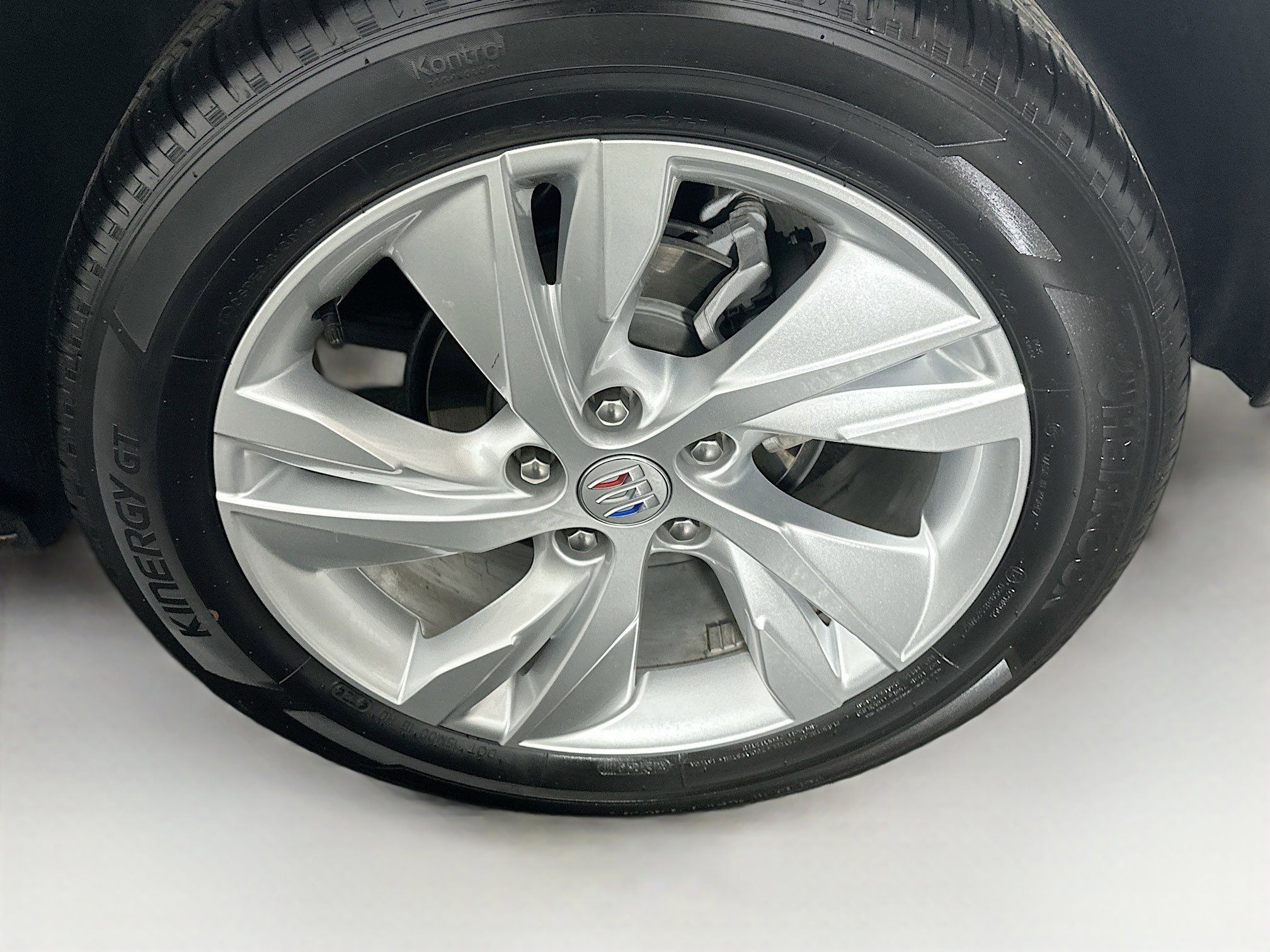 Used 2025 Buick Encore GX Preferred image 11