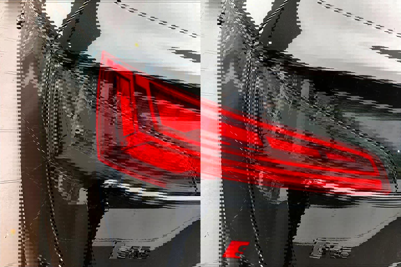 Used 2023 Audi SQ5 Premium Plus w/ Premium Plus Package image 27