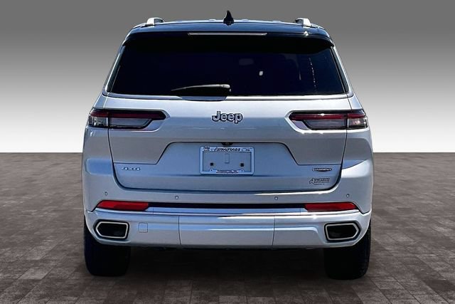 Used 2023 Jeep Grand Cherokee L Summit AWD/4WD image 4