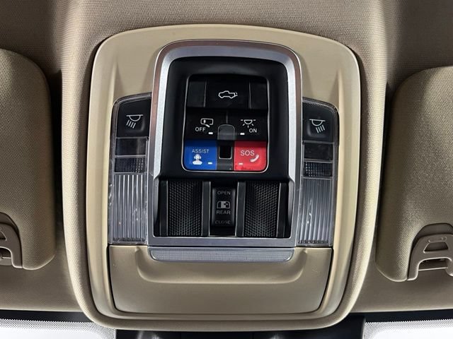 Used 2022 RAM 3500 Laramie AWD/4WD image 20