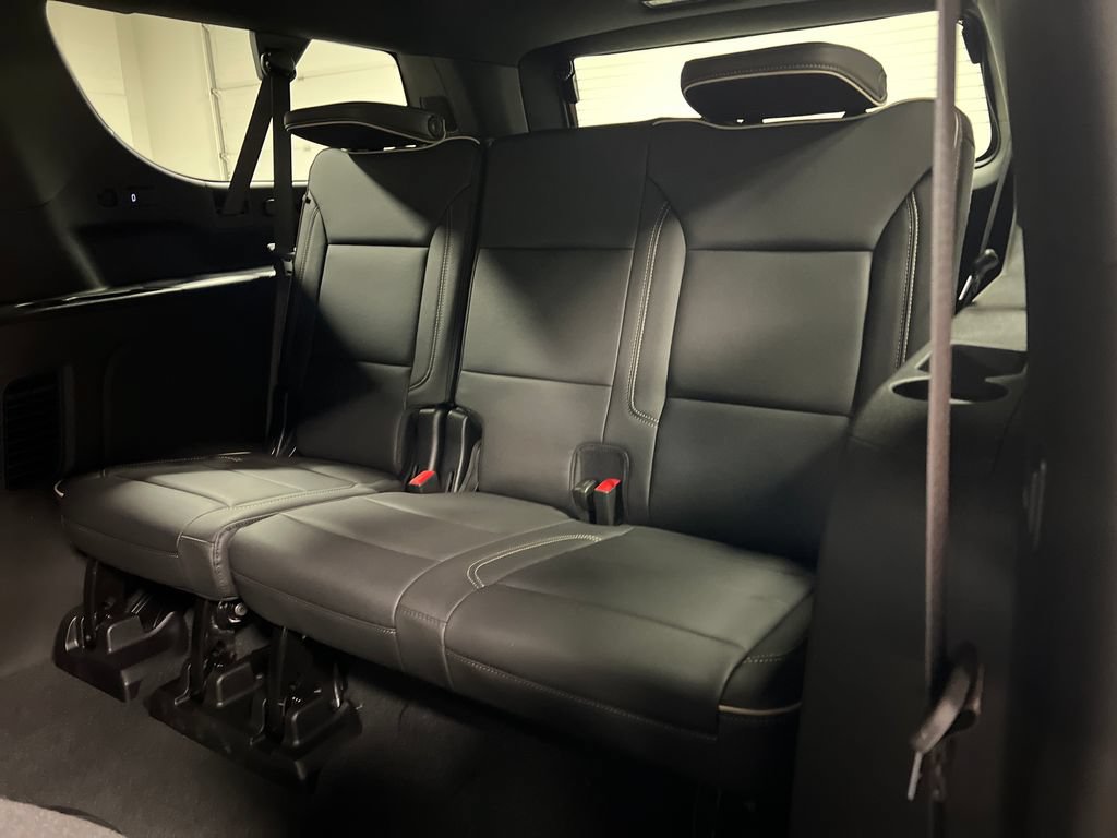New 2026 GMC Yukon XL Elevation AWD/4WD image 14