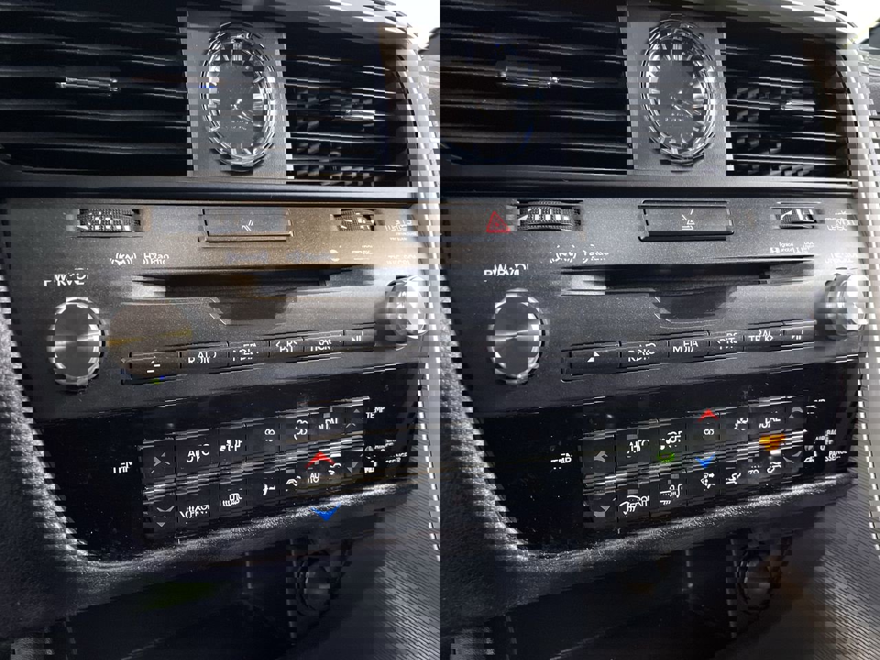 Used 2019 Lexus RX 450h F Sport image 18