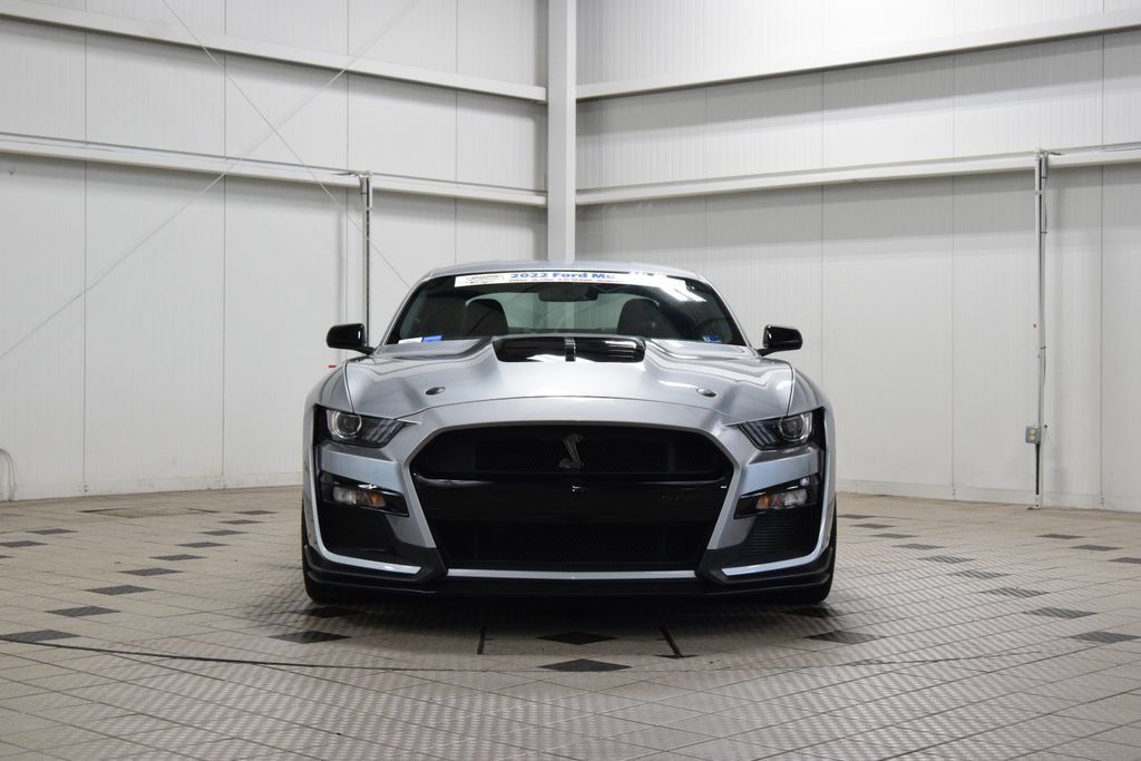 Used 2022 Ford Mustang Shelby GT500 RWD image 2
