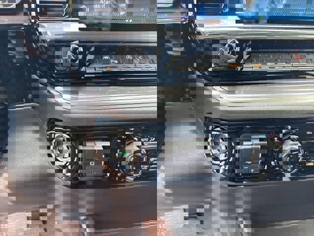 New 2026 Chevrolet Silverado 1500 High Country w/ Technology Package image 14