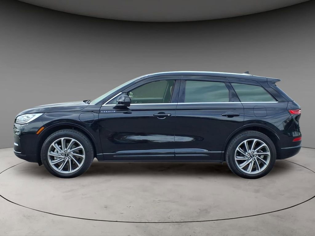 Certified 2024 Lincoln Corsair Grand Touring image 2