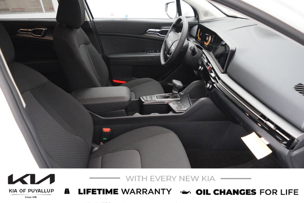 New 2026 Kia Sportage LX AWD/4WD image 16