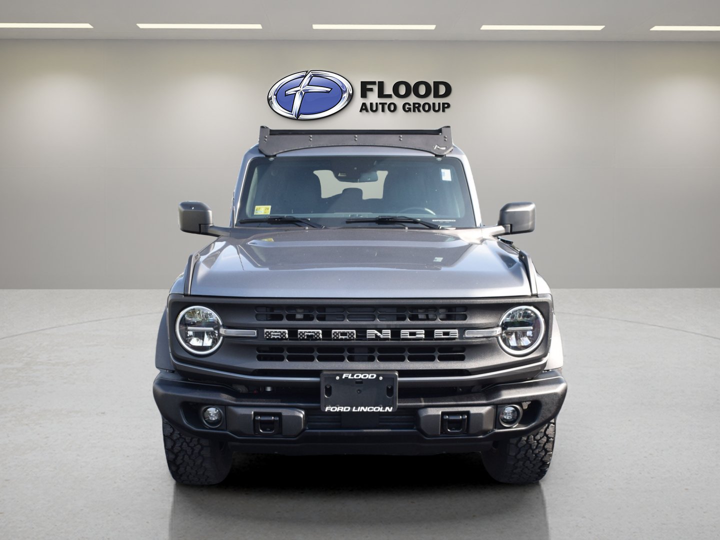 Used 2024 Ford Bronco Black Diamond AWD/4WD image 2