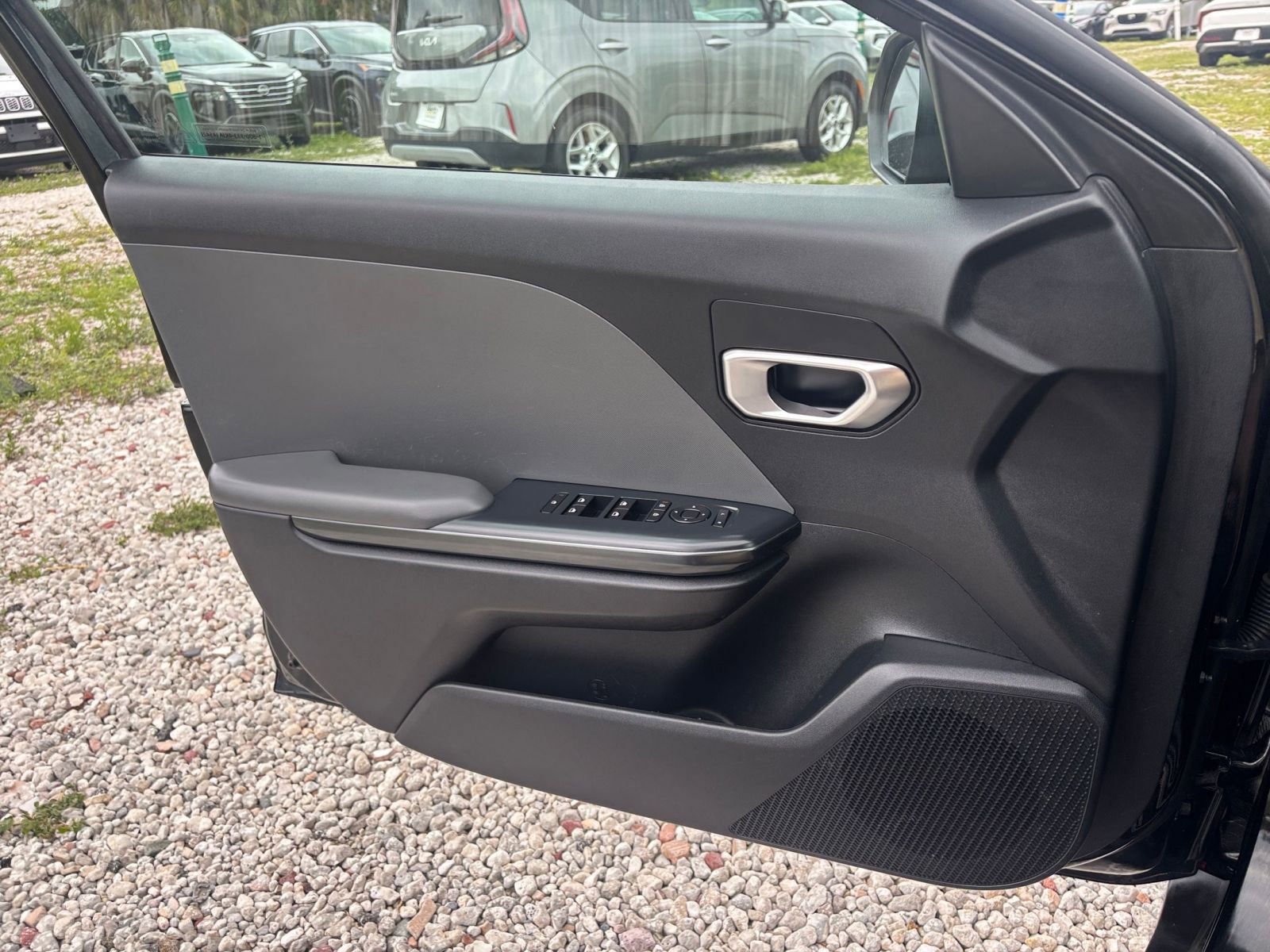 Used 2025 Kia K4 FWD image 18