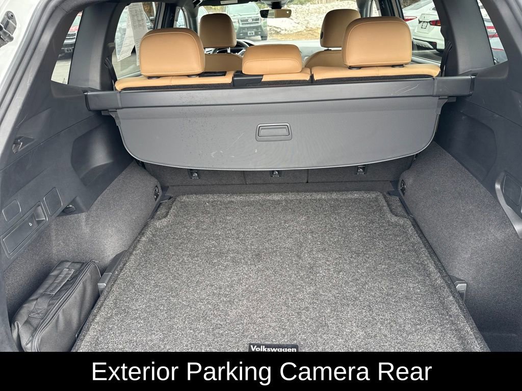 Used 2022 Volkswagen Tiguan SE image 13