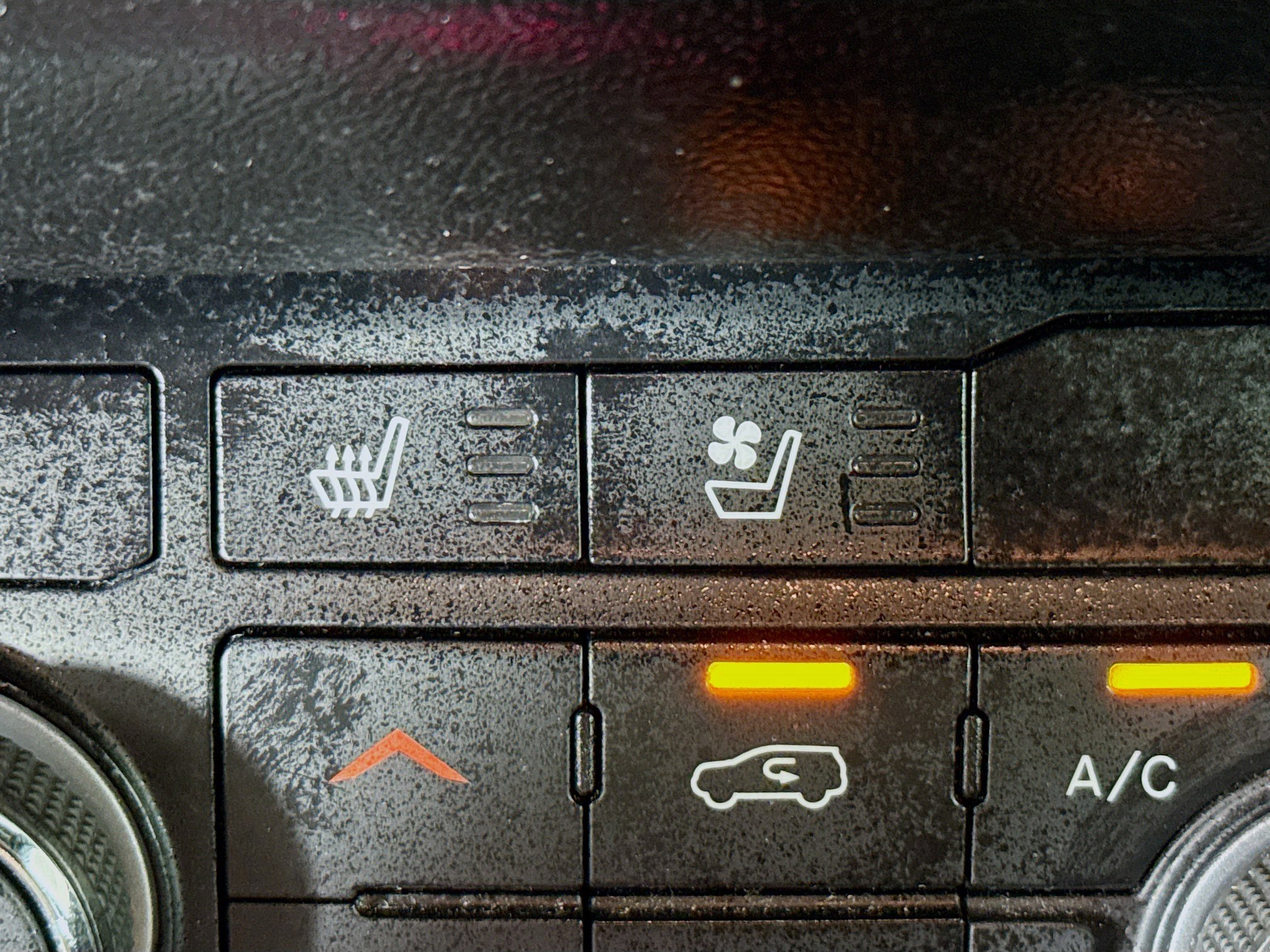 Used 2024 Dodge Durango GT image 25