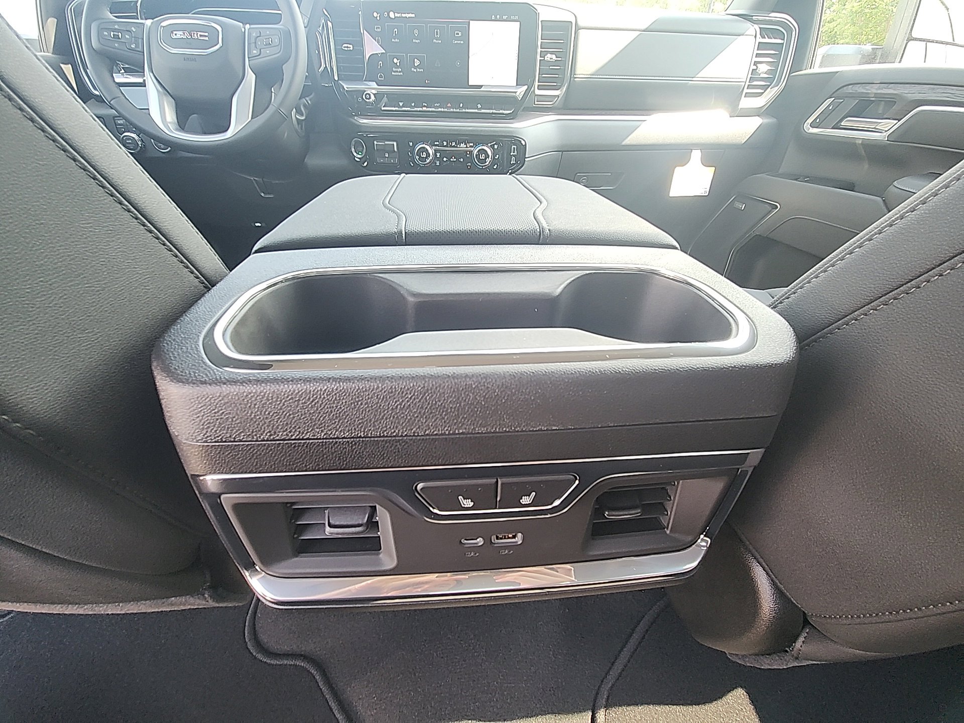 New 2025 GMC Sierra 2500 SLT w/ SLT Convenience Package image 34