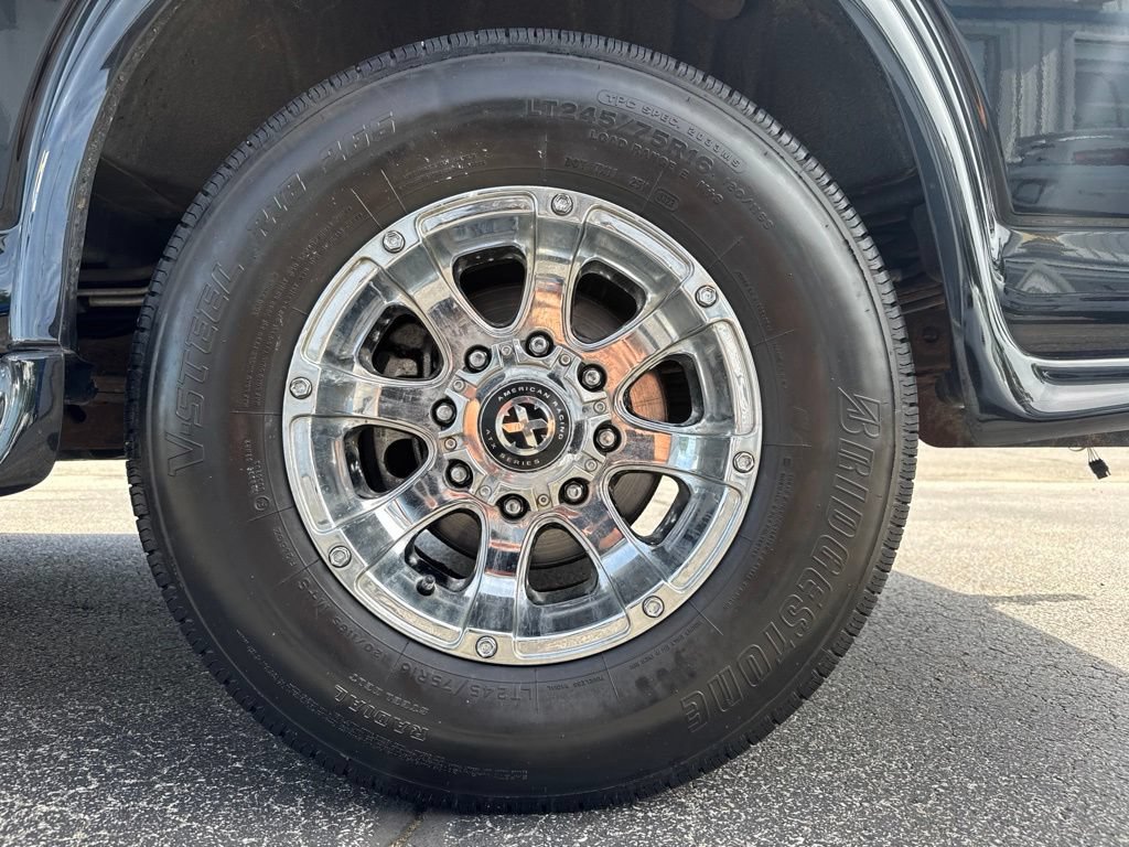 Used 2016 Chevrolet Express 2500 RWD image 11