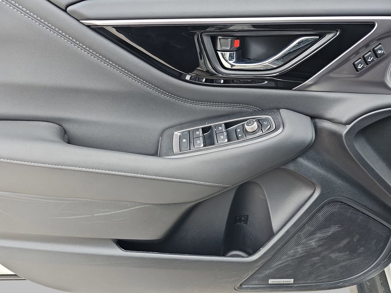 Certified 2025 Subaru Outback Touring XT image 33