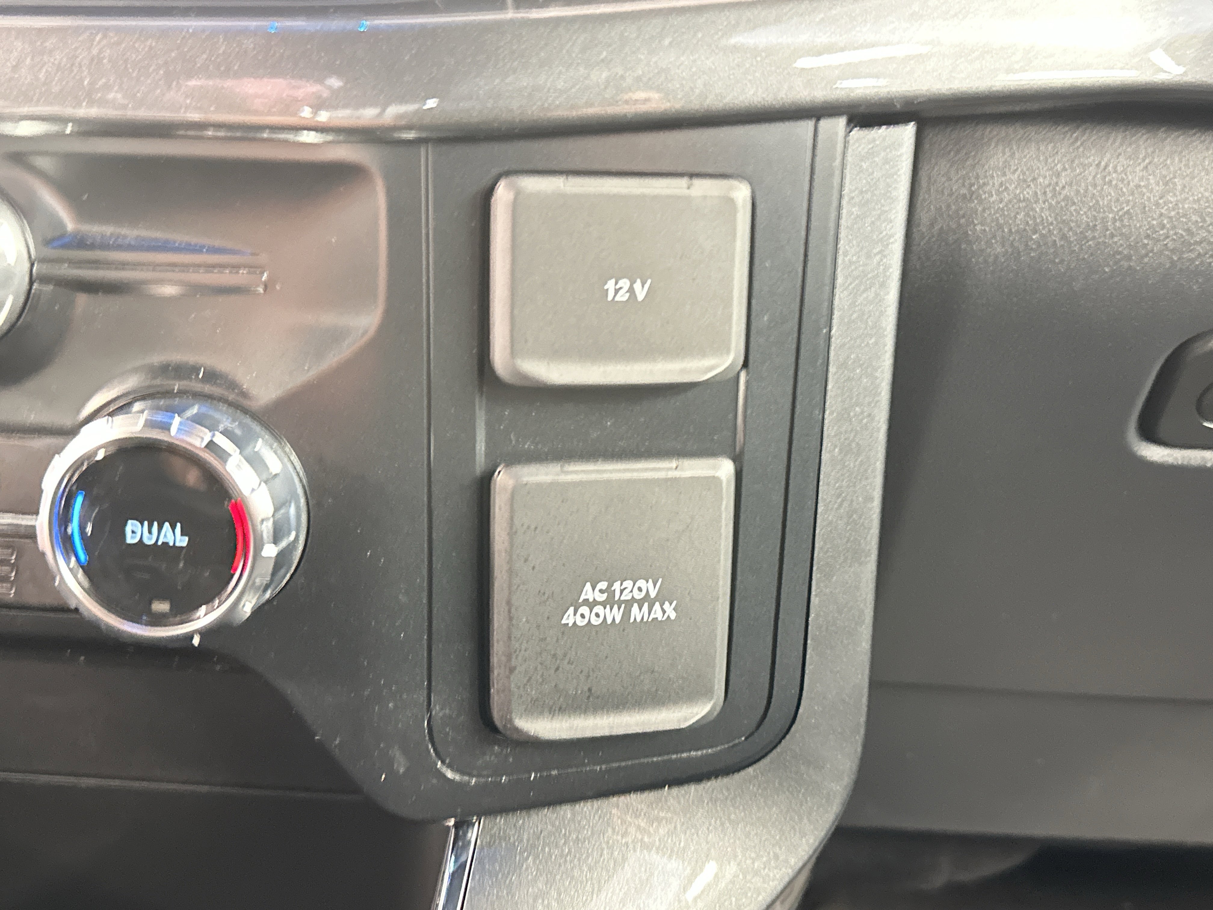 Certified 2023 Ford F150 XLT w/ Equipment Group 302A High image 33