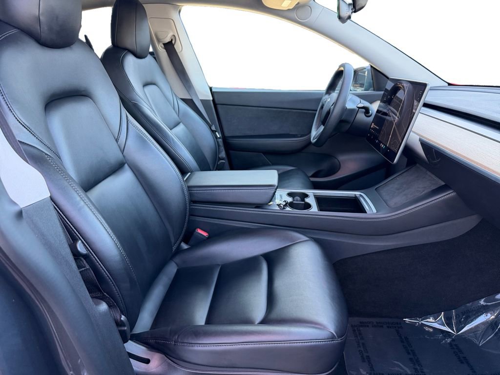 Used 2021 Tesla Model Y Performance image 15
