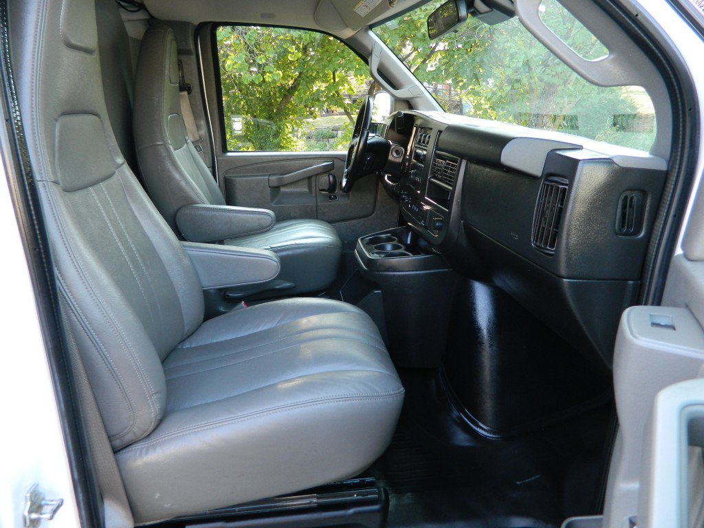 Used 2020 Chevrolet Express 2500 w/ Safety Package RWD image 15